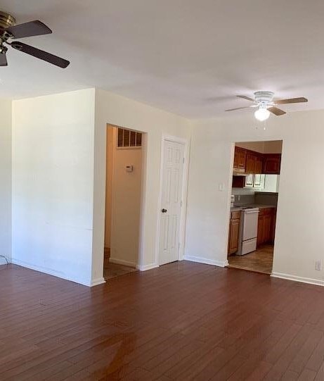 Building Photo - 103 Trout Ave