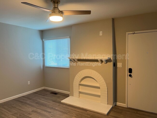 Building Photo - 143 Gleason Ave