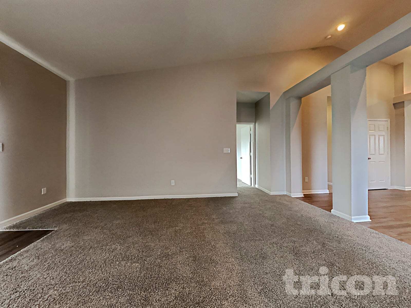 Building Photo - 675 Albermarle Dr