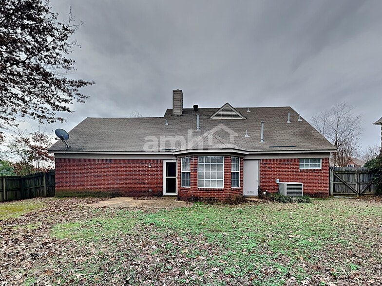 Building Photo - 5802 Eagleston Dr
