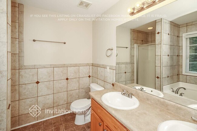 Building Photo - 3021 Leatherleaf Tr