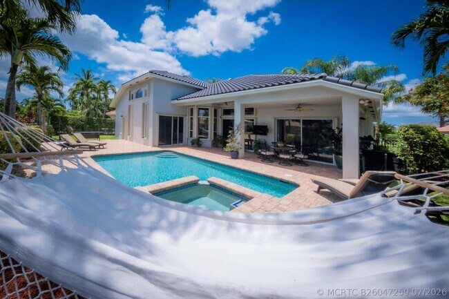 Building Photo - 10849 Bal Harbor Dr
