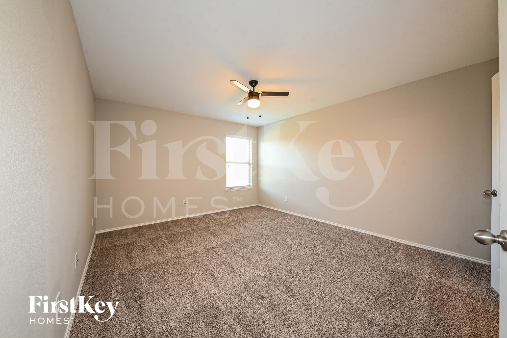 Building Photo - 2803 Englenook Dr