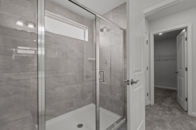 Building Photo - Gorgeous New Construction!  Updated Kitche...