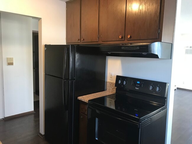 Building Photo - Villager Apartments