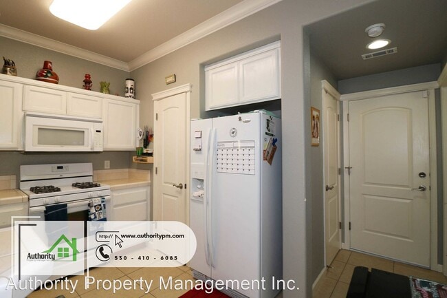 Building Photo - 3 br, 2.5 bath House - 2193 Tuscany Way