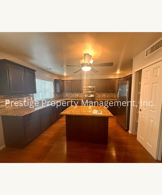 Building Photo - 1390 Copper Creek Pl
