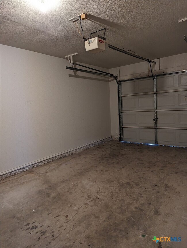 Building Photo - 210 Dale Earnhardt Dr