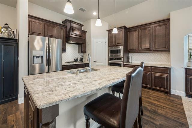 Building Photo - 335 Bluewood Dr