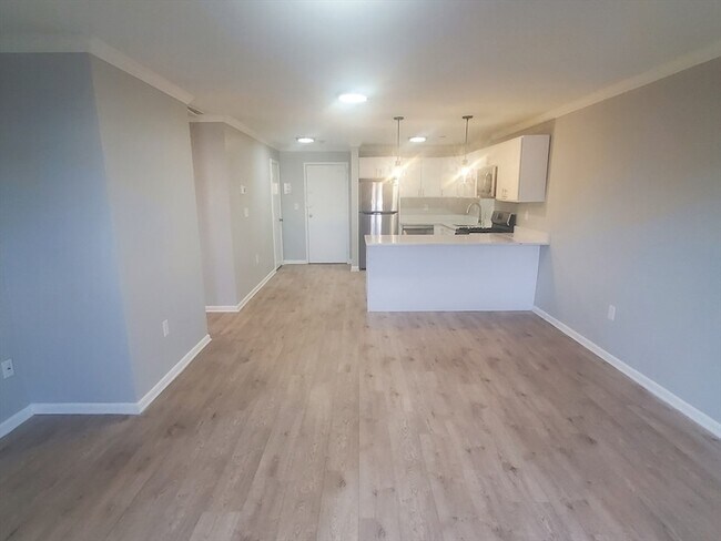 Building Photo - 55 David Terrace