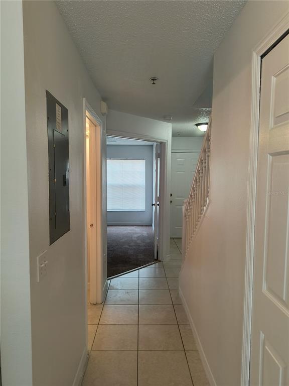 Building Photo - 1657 Windsor Oak Ct