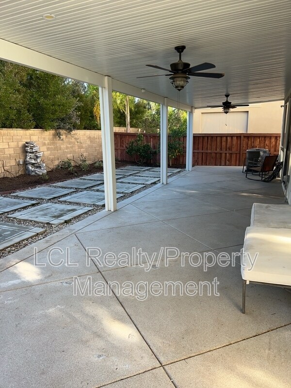 Building Photo - 29285 Caravel Dr