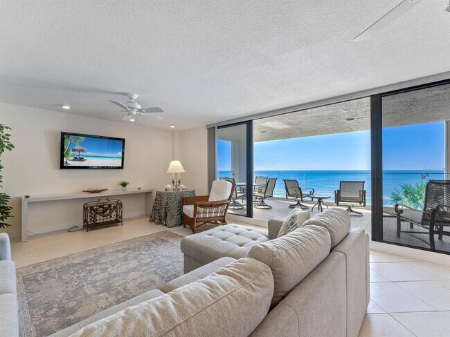 Building Photo - 1511 Gulf of Mexico Dr