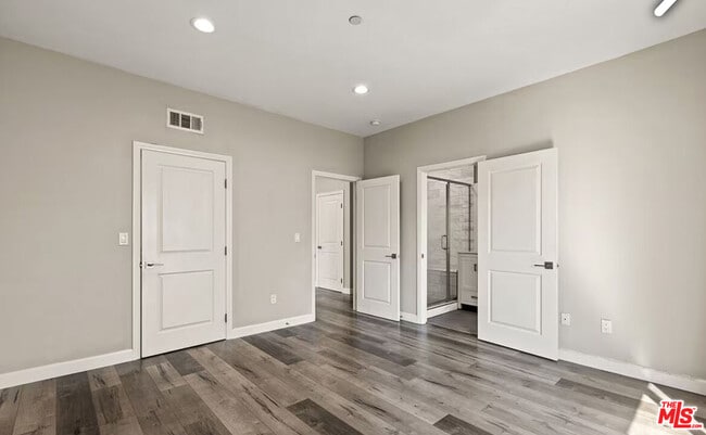 Building Photo - 14528 Killion St