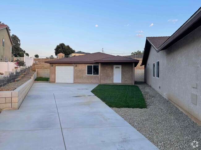 Building Photo - 3516 Tyco Dr