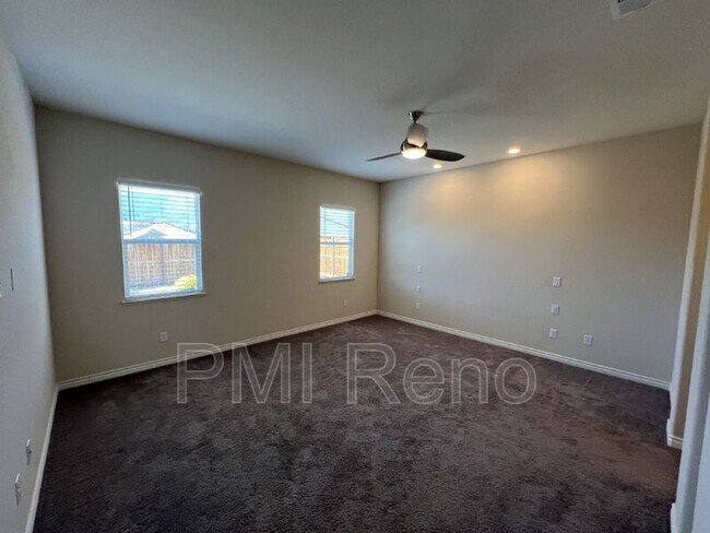 Building Photo - 8378 Simsbury Dr