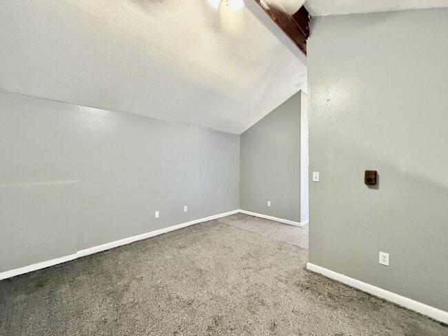 Building Photo - 4819 Puritan Cir