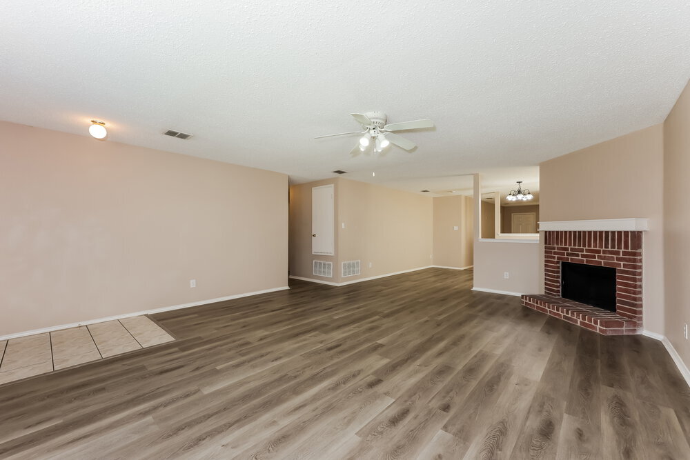 Building Photo - 4054 Hunters Creek Dr