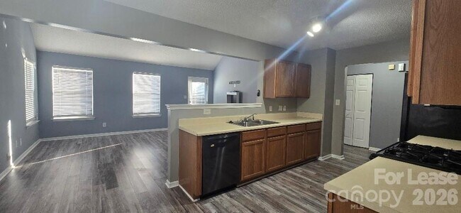 Building Photo - 10623 Campion Ct