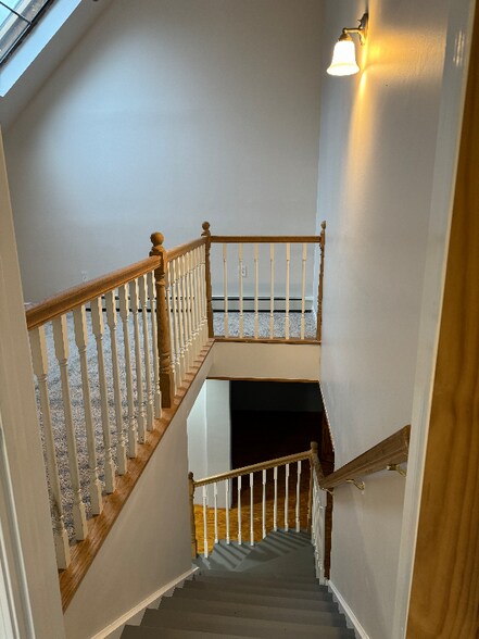 Building Photo - 160 Concord Stage Rd