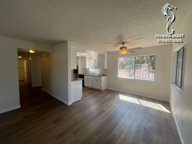 Building Photo - 2 BR 1 BA Condo in San Pedro