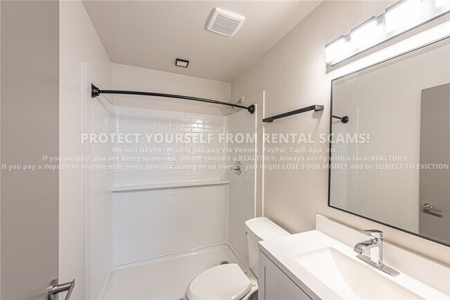 Building Photo - 315 Eureka Aly