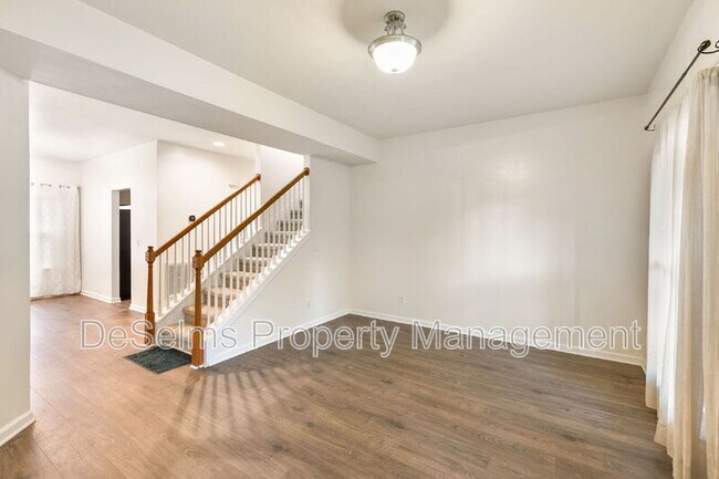 Building Photo - 1405 S Glenleigh Ct