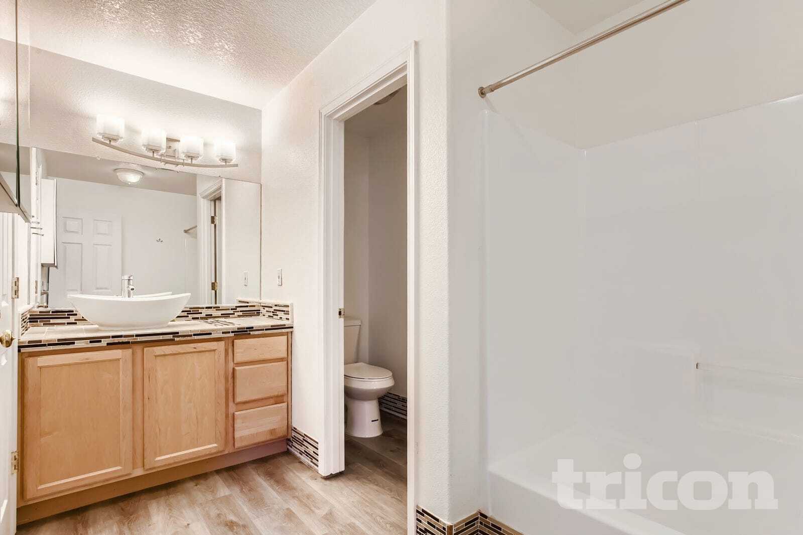 Building Photo - 7535 SW Onnaf Ct