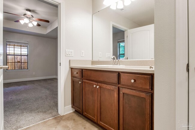 Building Photo - 1482 Towhee Canyon Dr