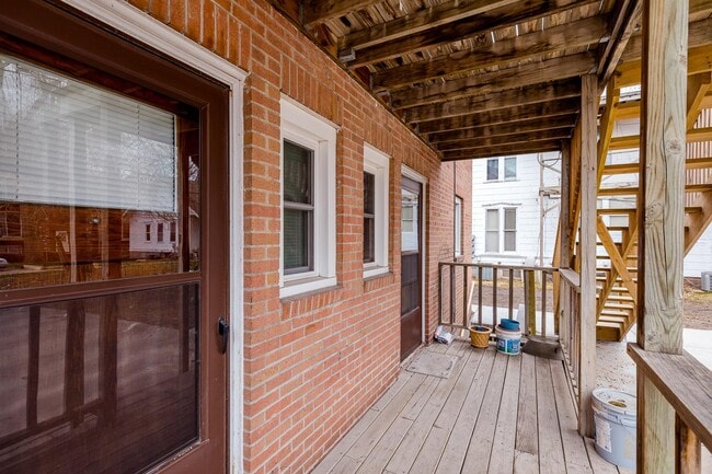 Building Photo - 1425 S 11th St