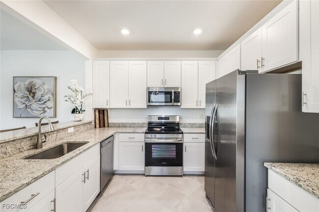 Building Photo - 14180 Gardeners Wy