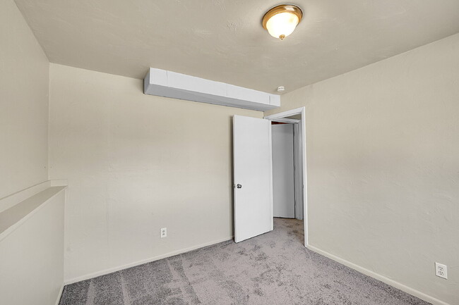 Building Photo - $2,495.00 - 4 Beds 2 Baths, Single Family ...
