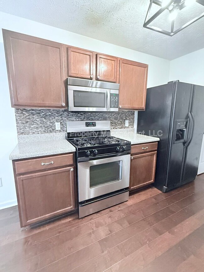 Building Photo - 5705 Mountain Top Pl