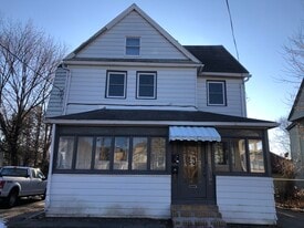 Building Photo - 25 Downs Ave