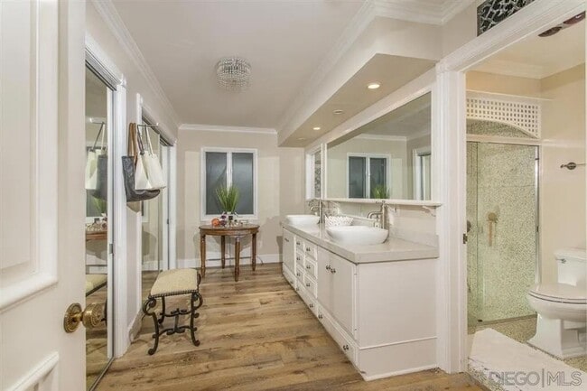 Building Photo - 6224 Los Naranjos Ct