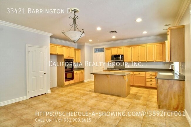 Building Photo - 33421 Barrington Dr