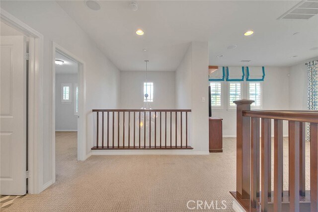 Building Photo - 14180 Mountain Ave