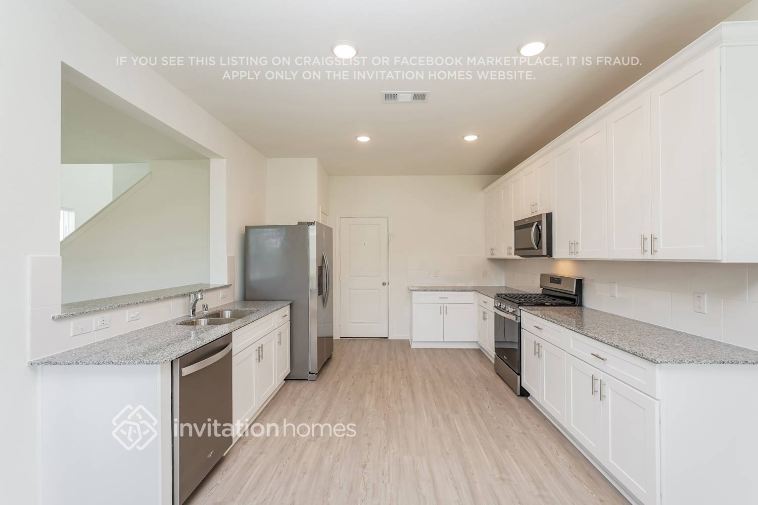 Building Photo - 24546 Red Hawthorn Trce