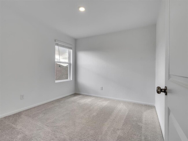 Building Photo - 3041 Colusa Rdg Dr
