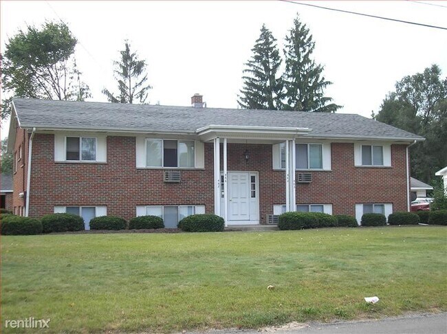 Building Photo - 2 br, 1 bath 4plex - 56th St 466