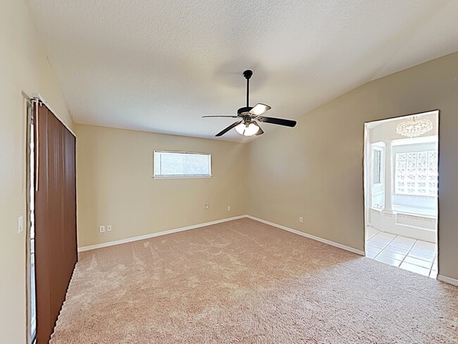 Building Photo - 289 Pine Trace Dr
