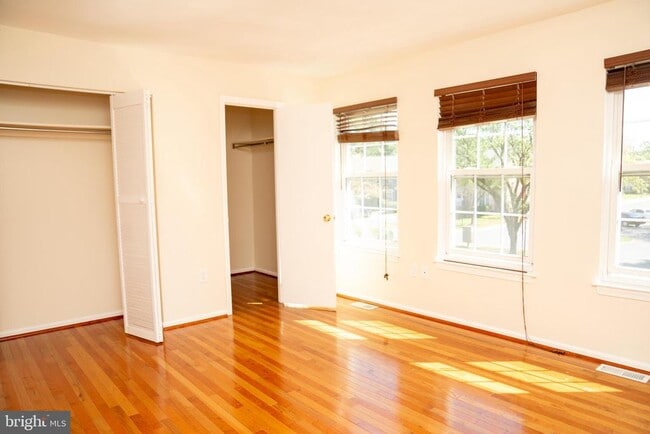 Building Photo - 3728 Capulet Terrace