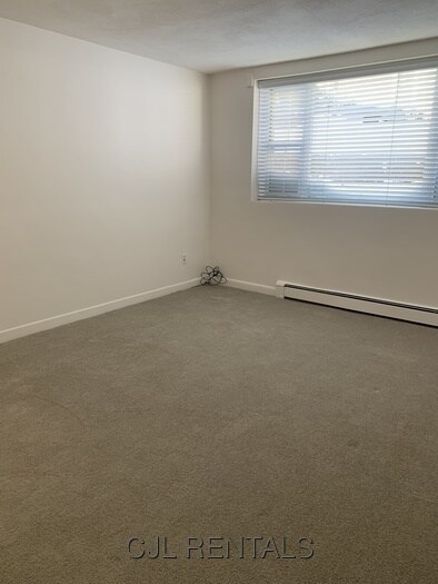 Building Photo - 71 Grove St