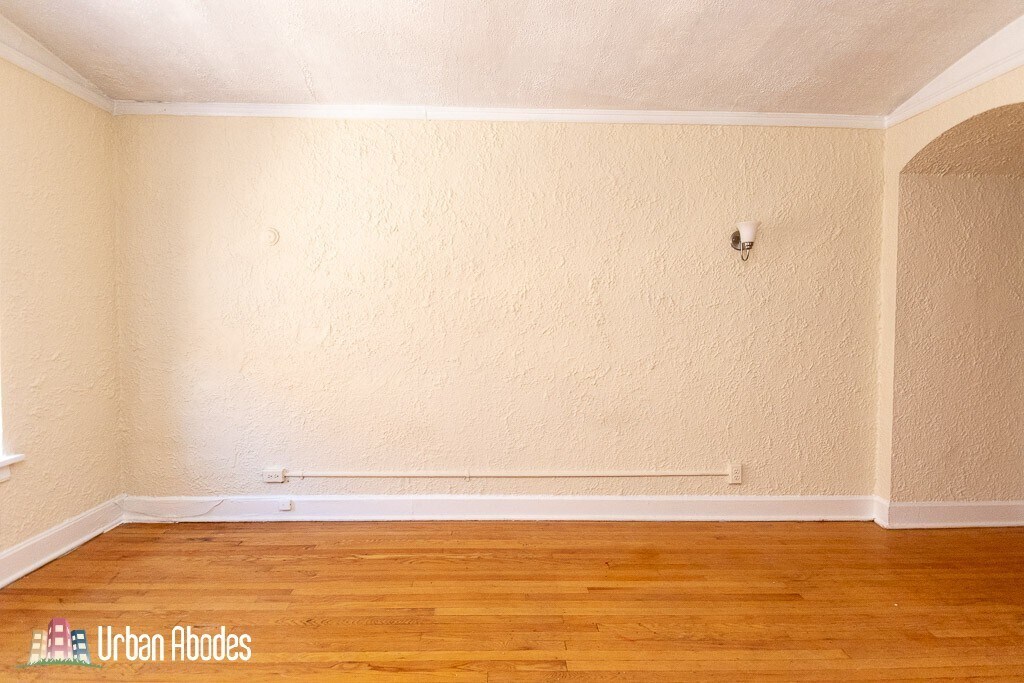 Building Photo - 535 W Arlington Pl