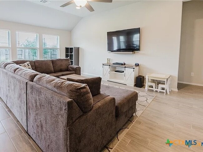 Building Photo - 228 Sage Meadows Dr