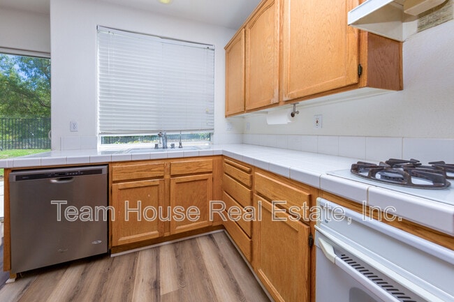 Building Photo - 25620 Wordsworth Ln