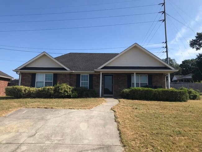 Primary Photo - 19 Whitney Ct