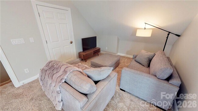 Building Photo - 3112 Ethereal Ln