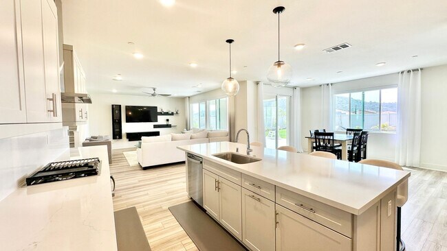 Building Photo - Beautifully Designed, and Upgraded, Newer ...