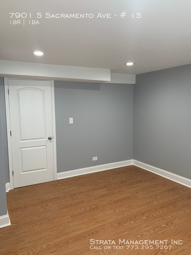 Building Photo - 7901 S Sacramento # 1S - $1,100/mo (1br/1b)